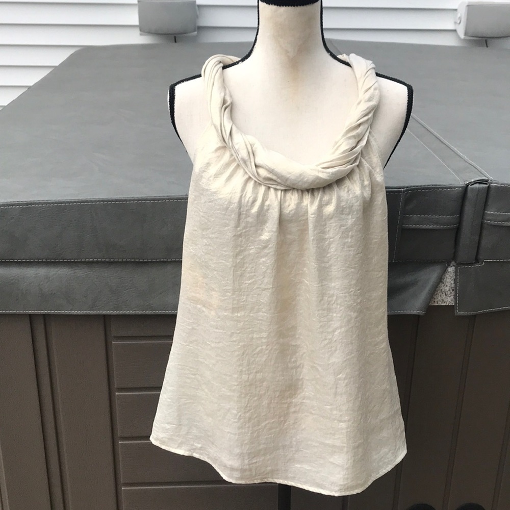 Loft beautiful top new with tags